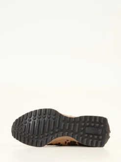 – Sneaker aus Veloursleder mit Leoprint-Waldläufer Hot